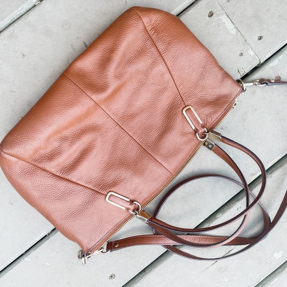 Authentic Coach handbag - Picture 5 of 8